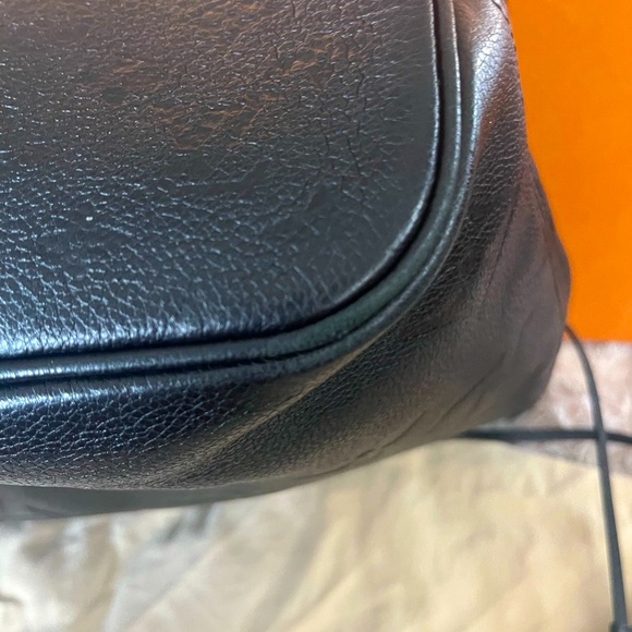 Louis Vuitton Neverful MM - Picture 13 of 17